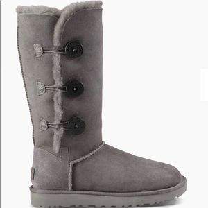 Bailey Button Triple Authentic Ugg Boots Grey